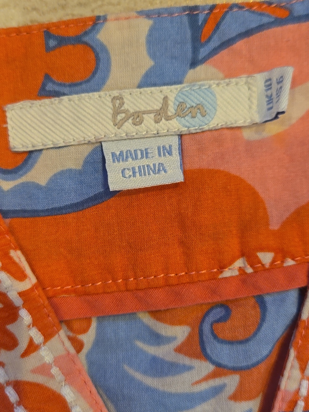 Boden Multi-Colored Floral Print 3/4 Length Blouse - Picture 3 of 8